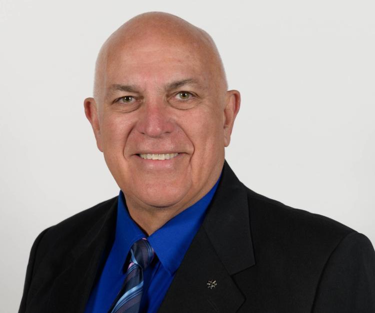 Headshot of Ray Thurlow